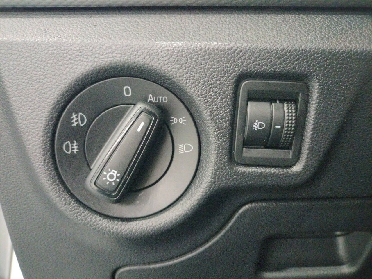 Foto Skoda Scala 14