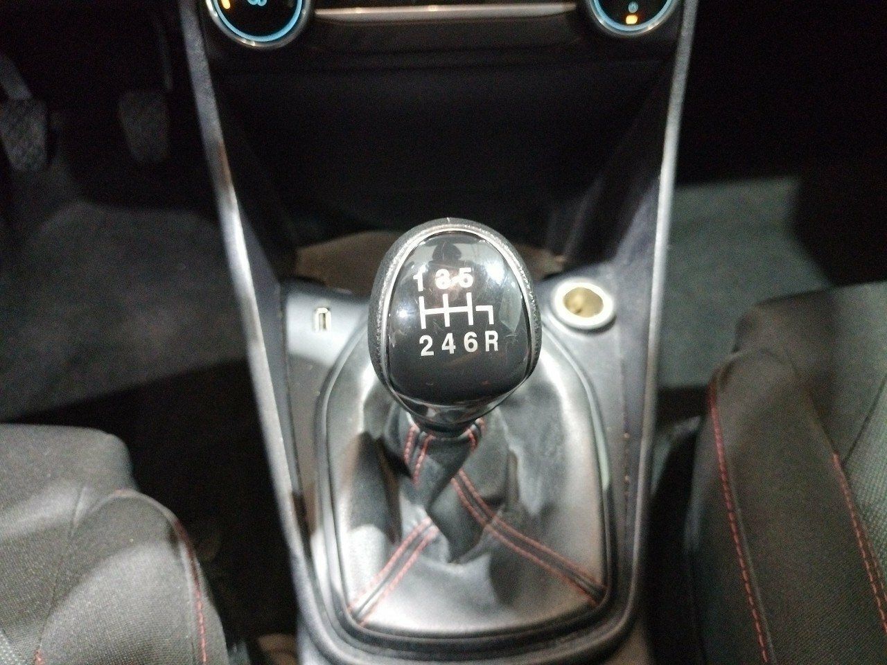 Foto Ford Fiesta 18