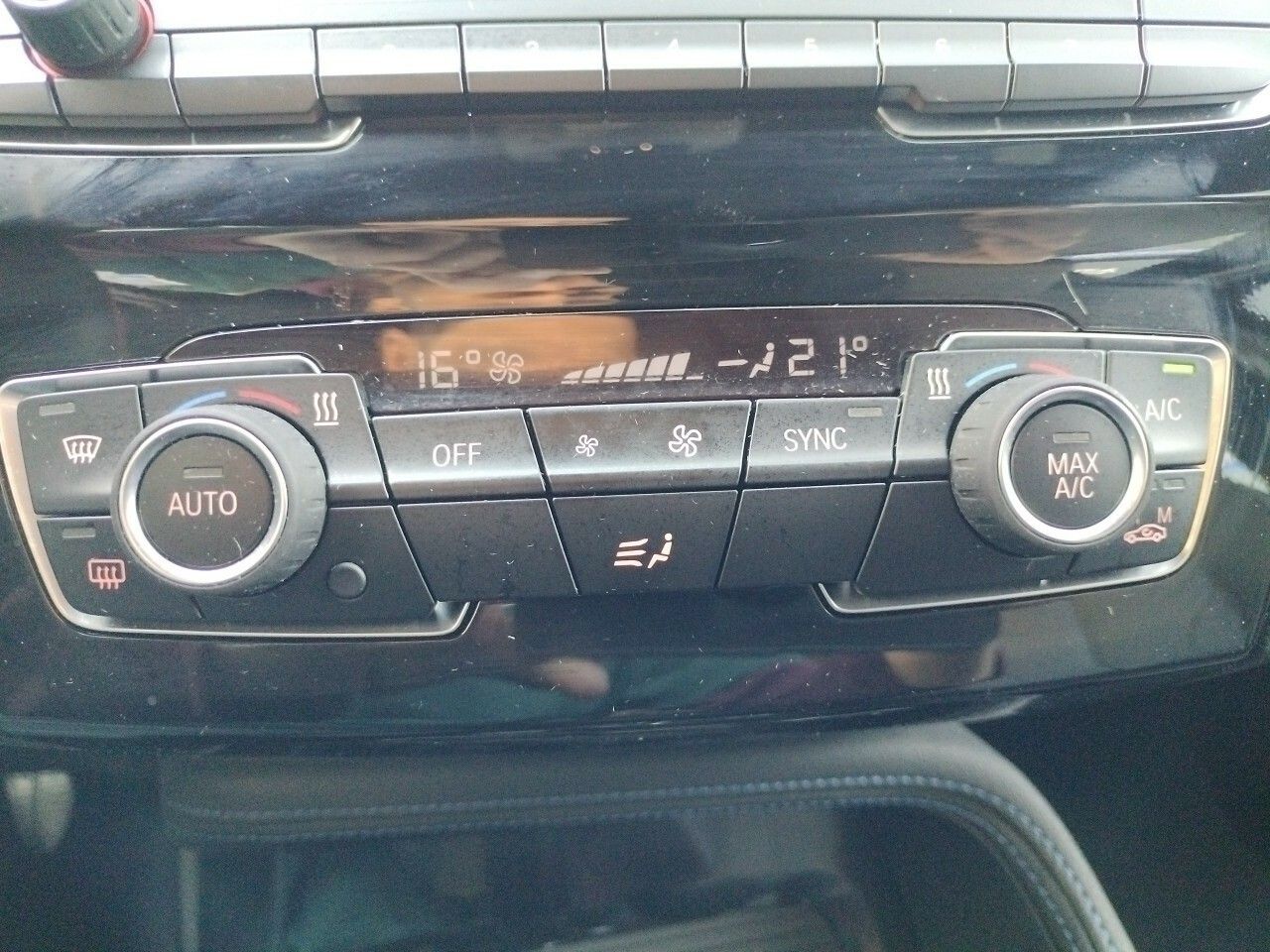 Foto BMW X1 17