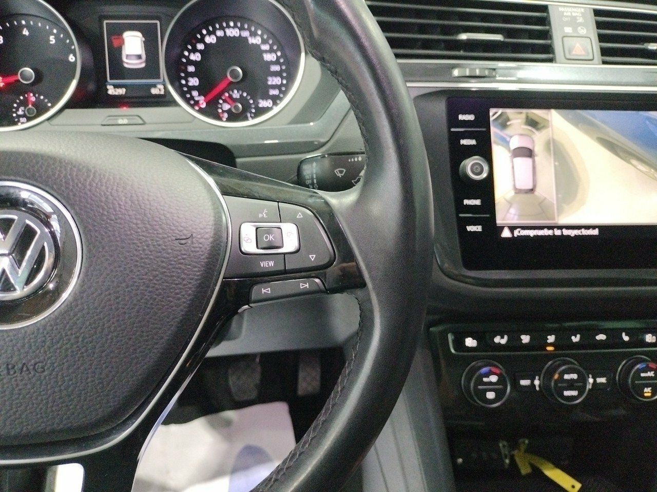 Foto Volkswagen Tiguan 13