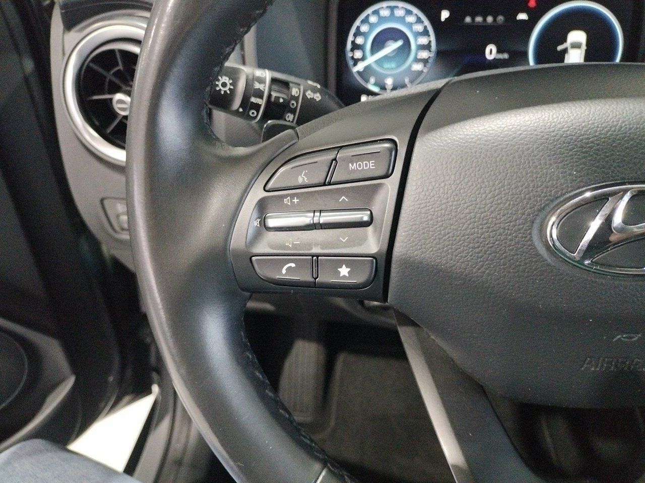 Foto Hyundai Kona 10