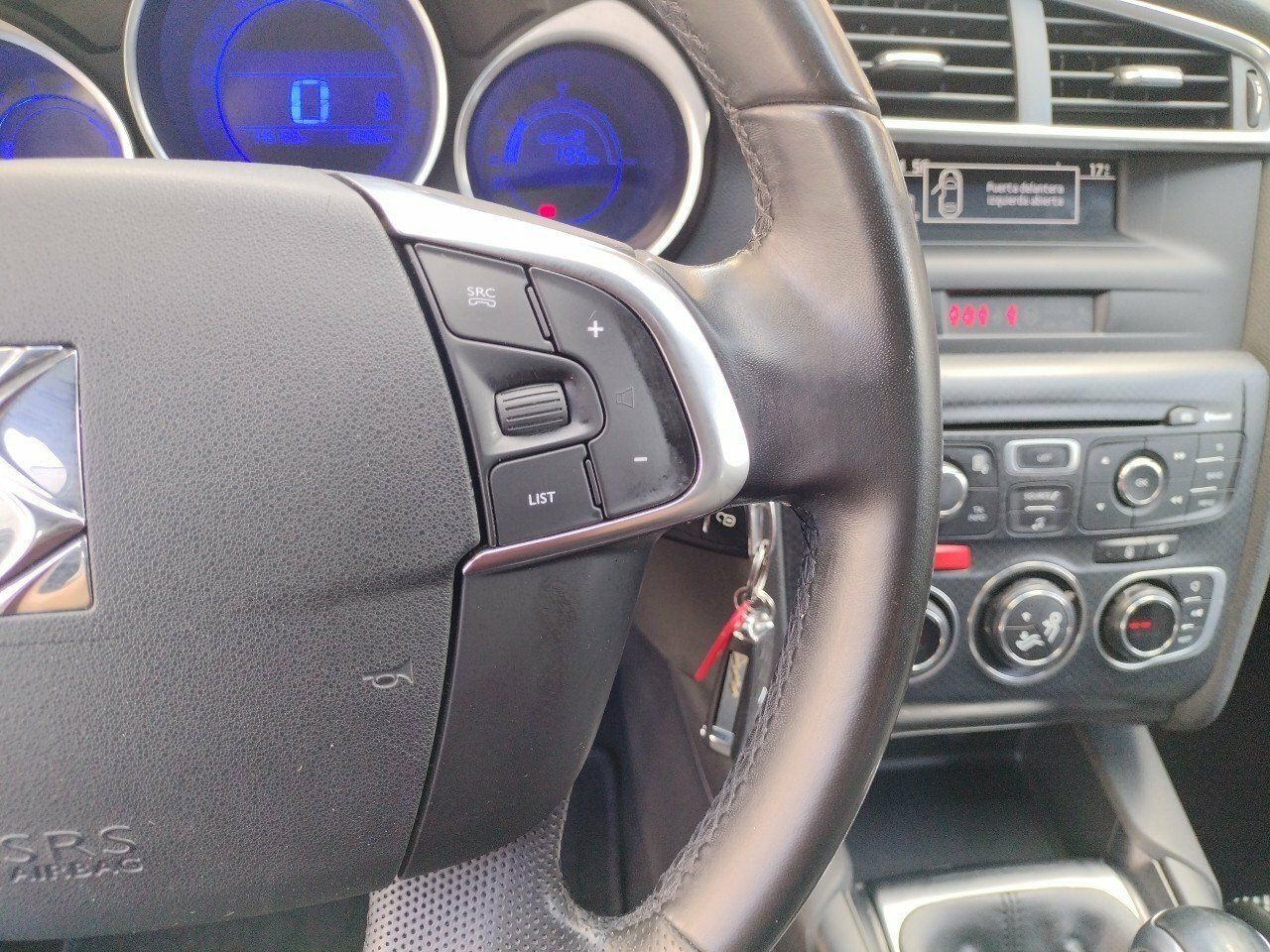 Foto DS Automobiles DS 4 6