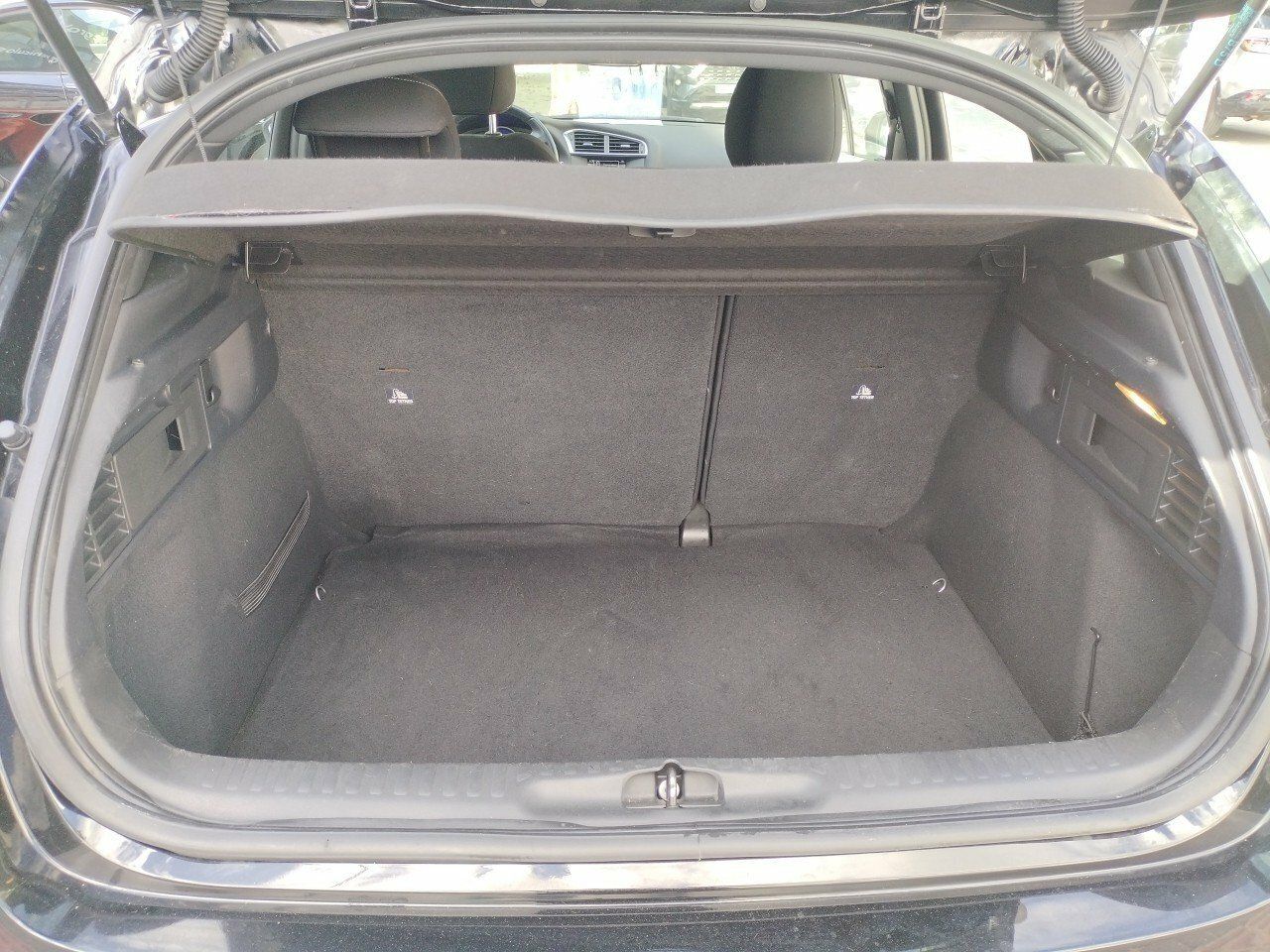 Foto DS Automobiles DS 4 13