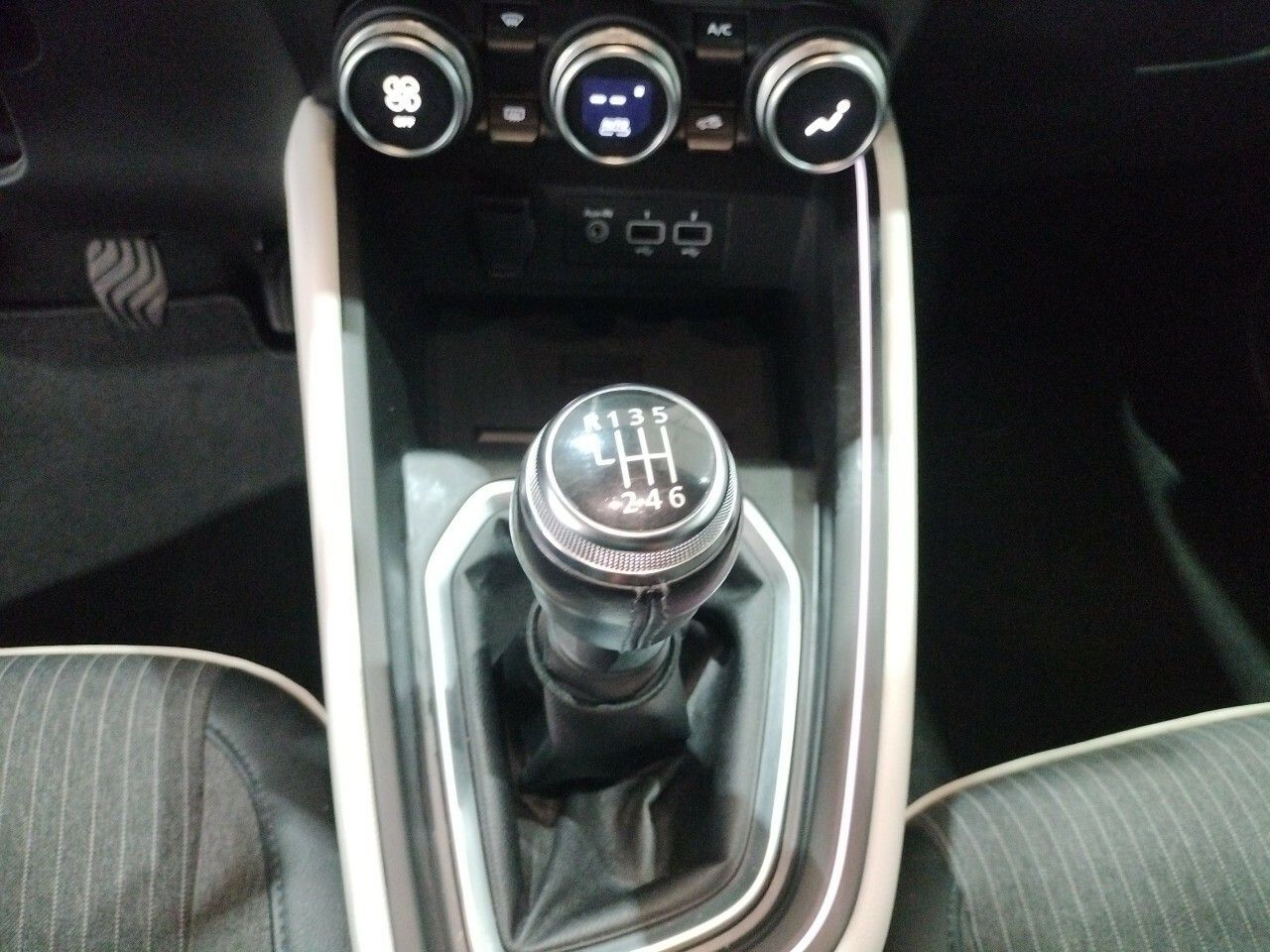 Foto Renault Clio 18