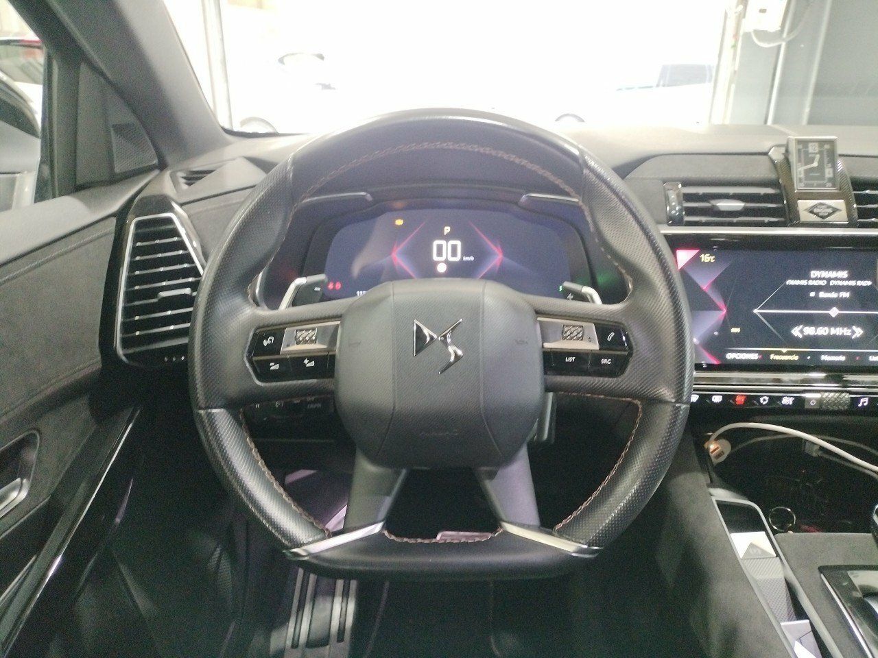 Foto DS Automobiles DS 7 11