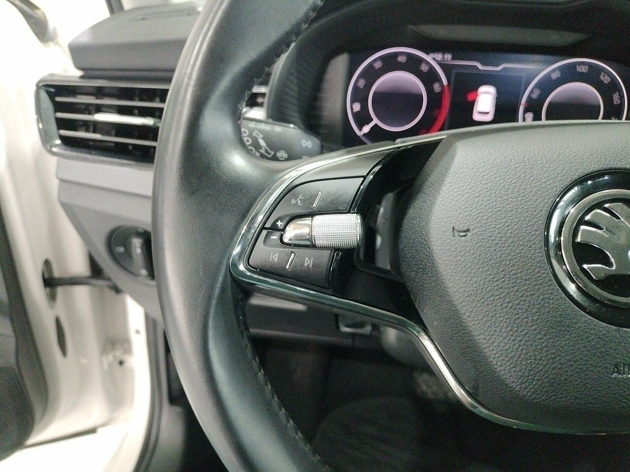 Foto Skoda Kamiq 12