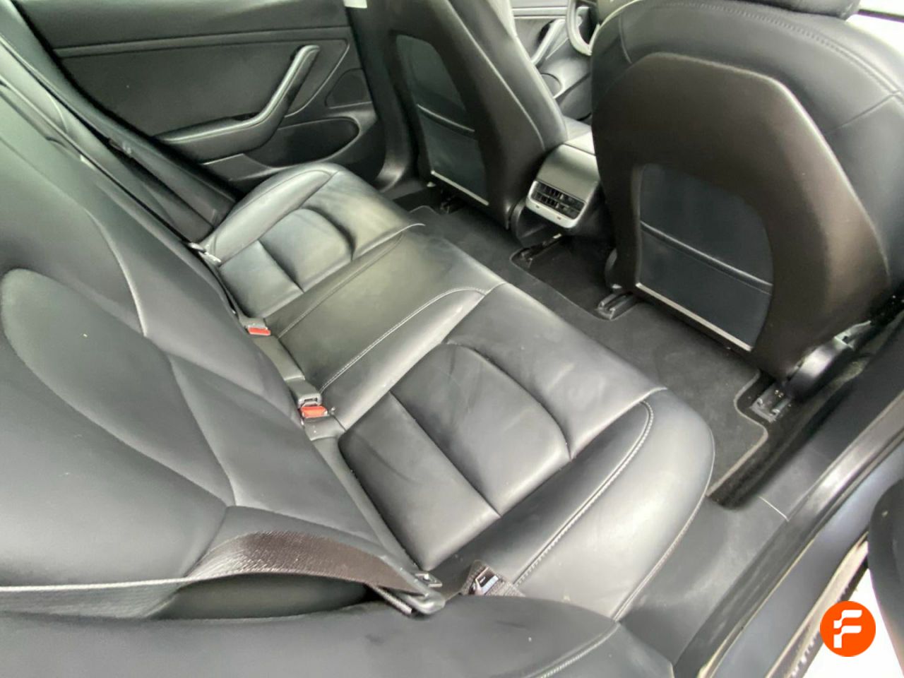 Foto Tesla Model 3 19