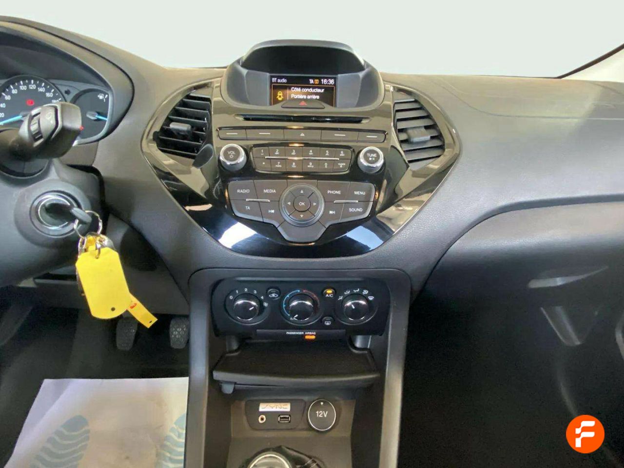 Foto Ford Ka 8