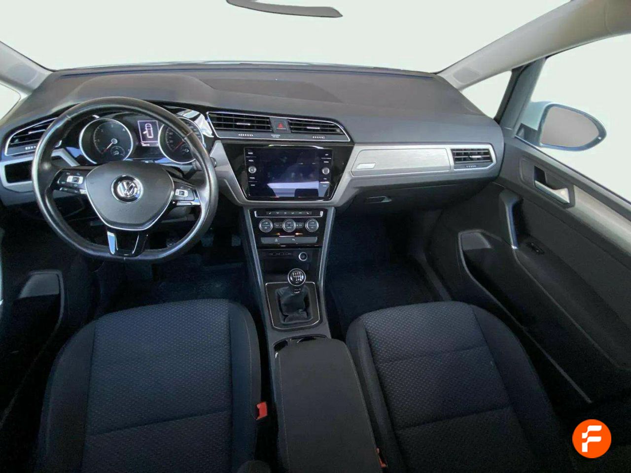 Foto Volkswagen Touran 8