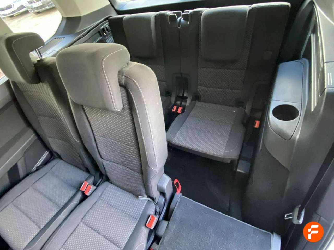Foto Volkswagen Touran 15