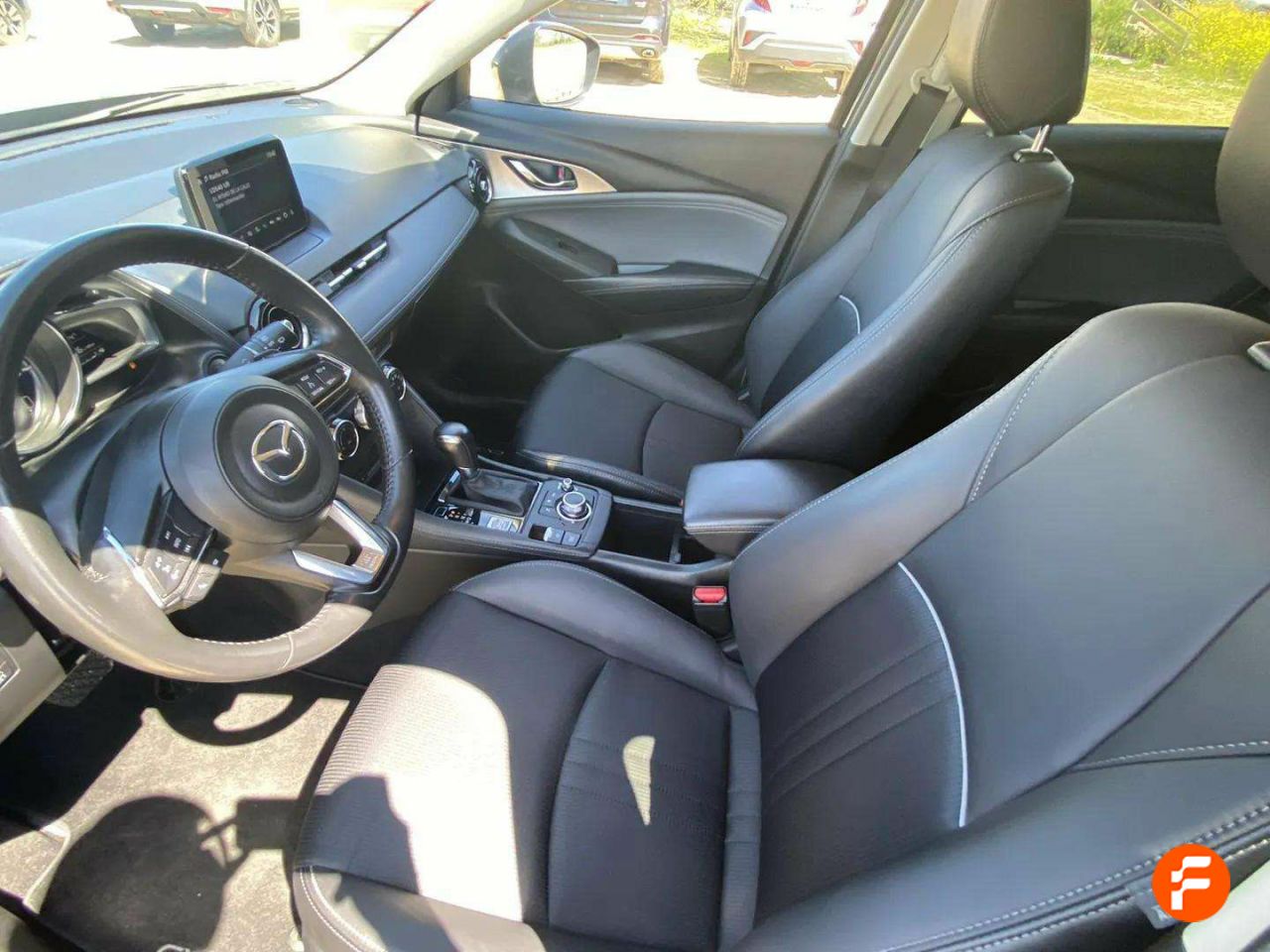 Foto Mazda CX-3 14