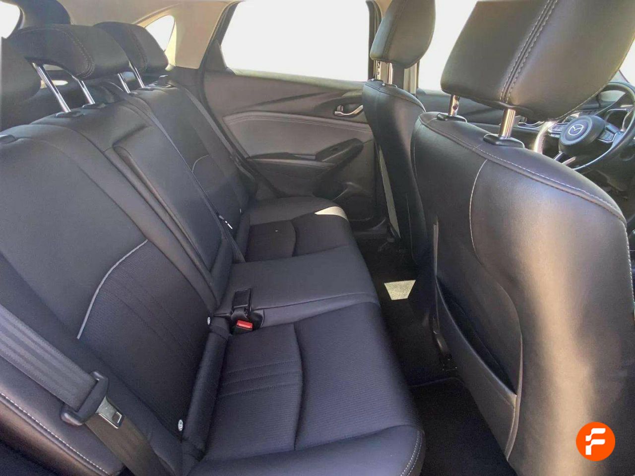 Foto Mazda CX-3 16