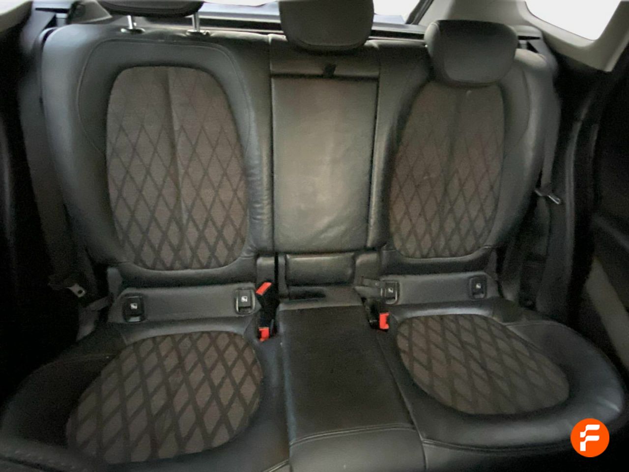 Foto BMW X1 16