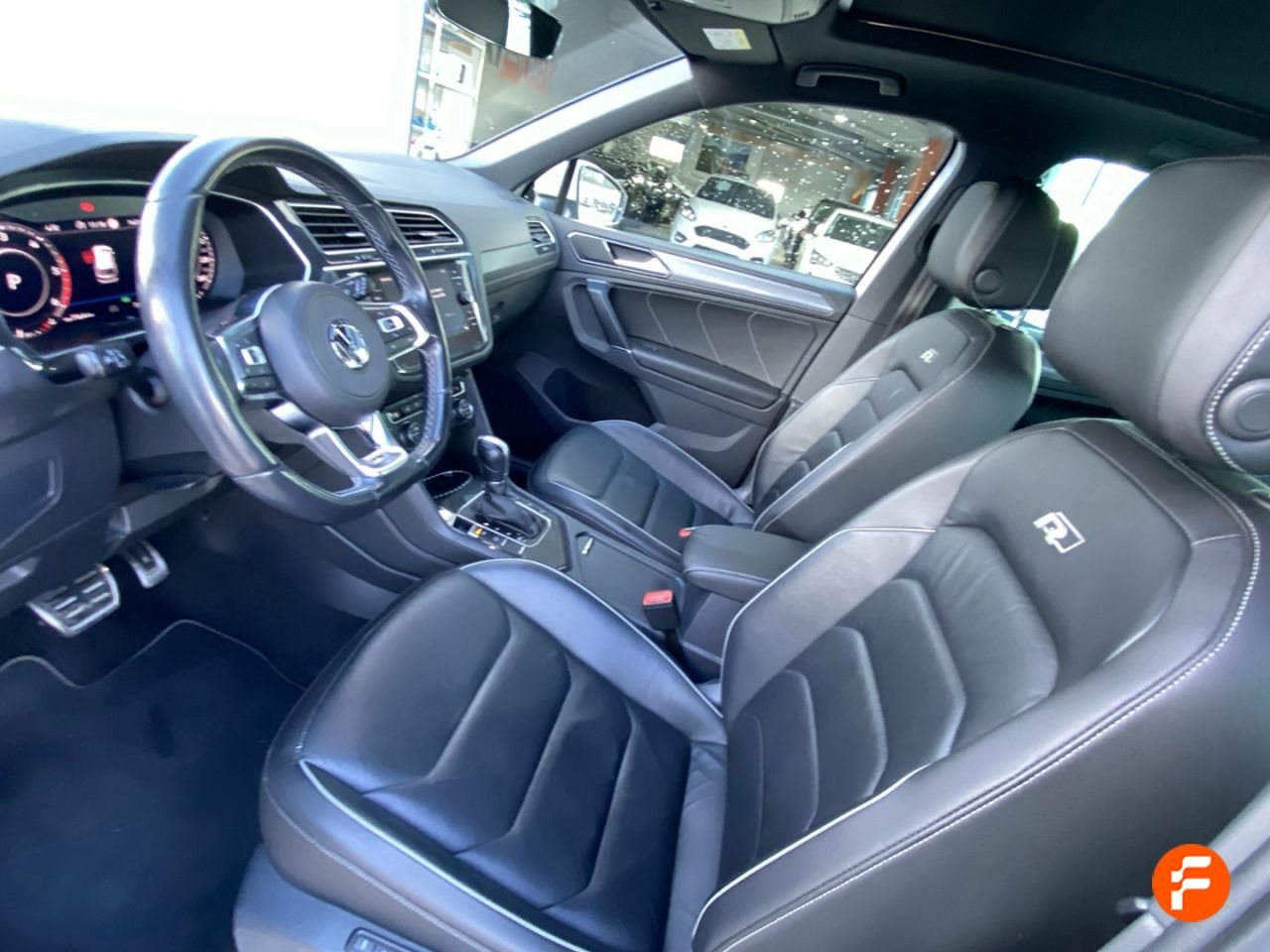 Foto Volkswagen Tiguan 17