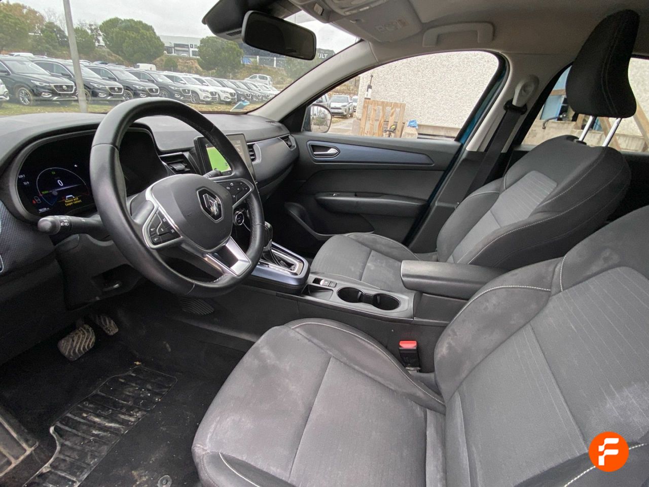 Foto Renault Arkana 17
