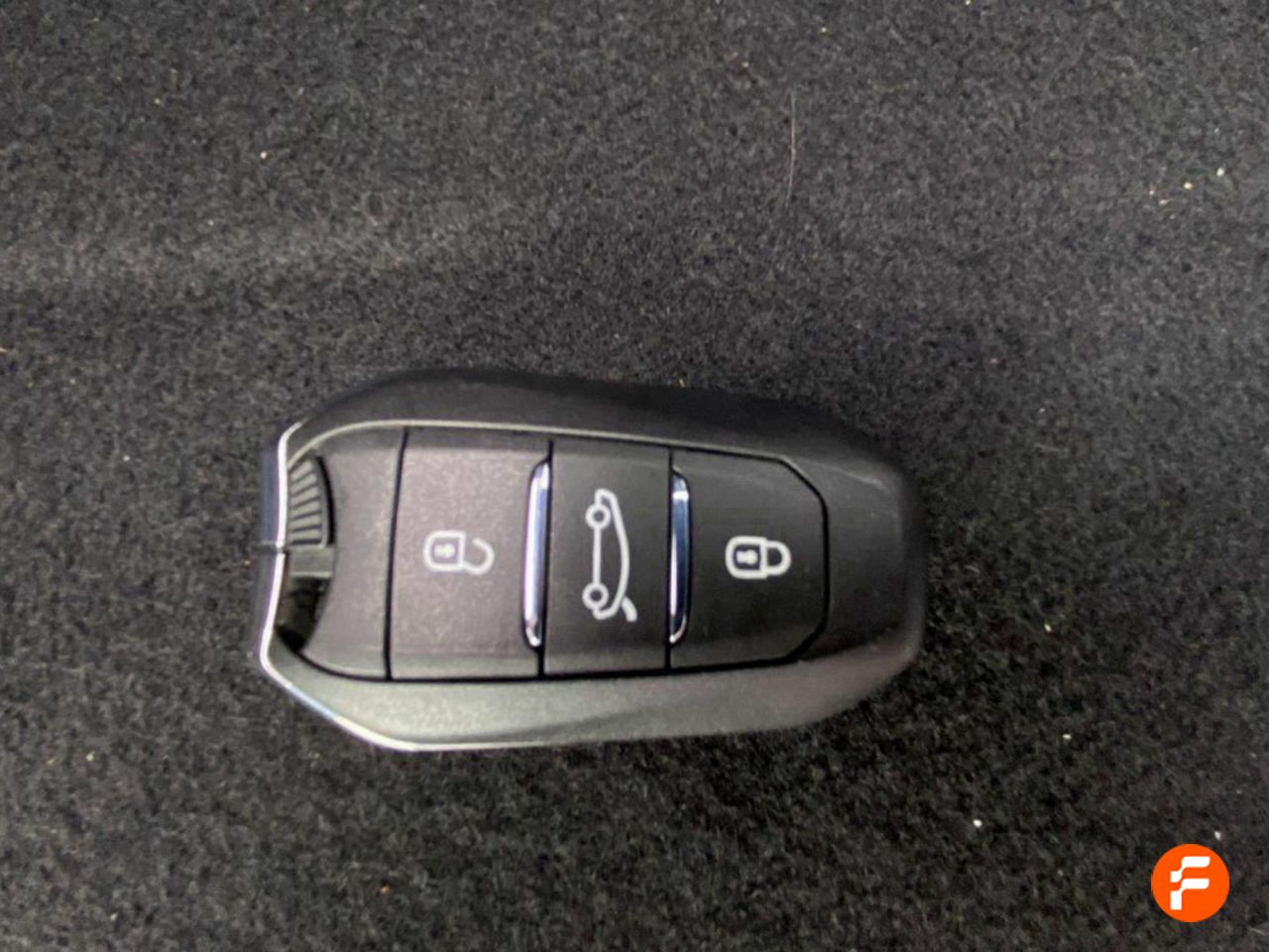 Foto Peugeot 308 10