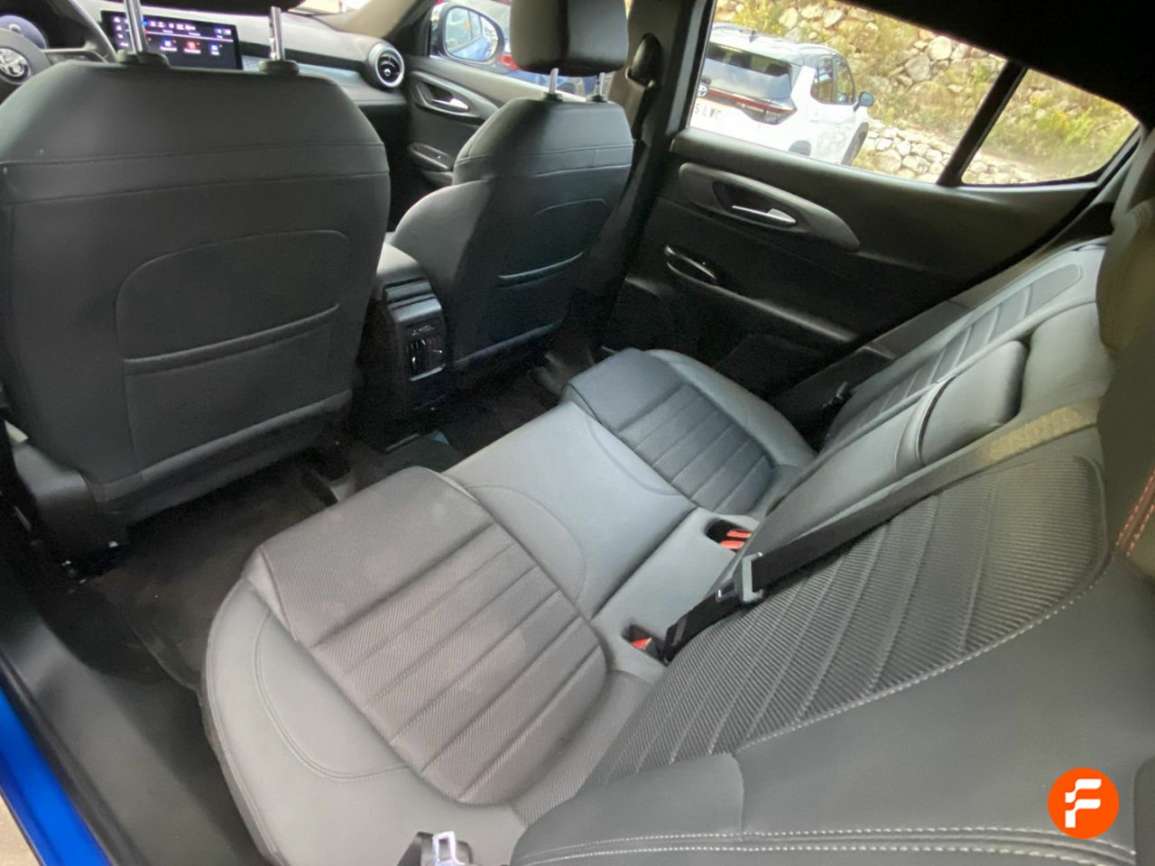 Foto Alfa Romeo Tonale 18