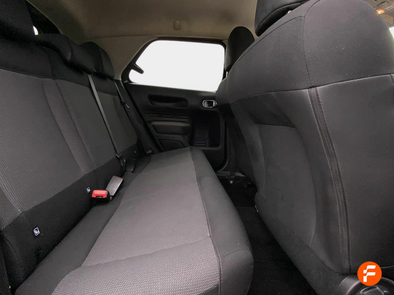 Foto Citroën C4 Cactus 14