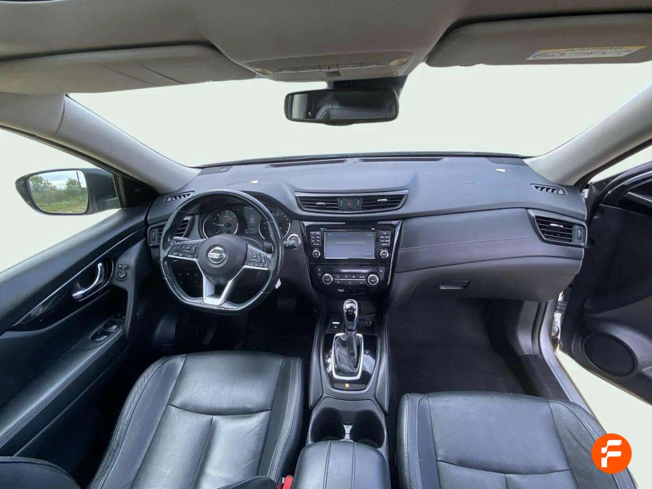Foto Nissan X-Trail 11