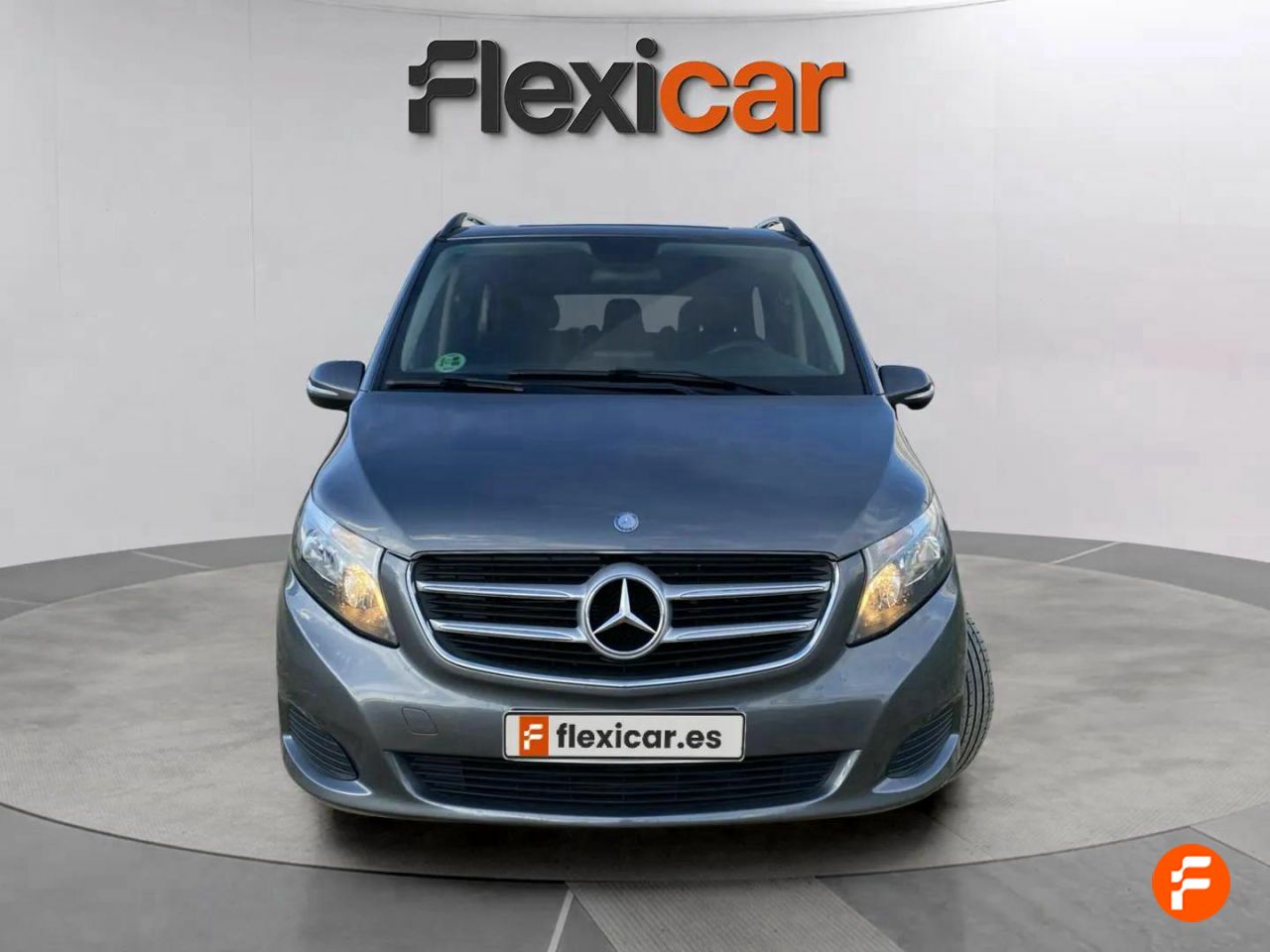Foto Mercedes-Benz Clase V 2