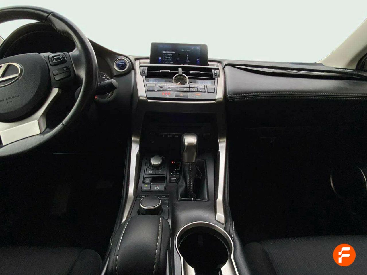 Foto Lexus NX 8