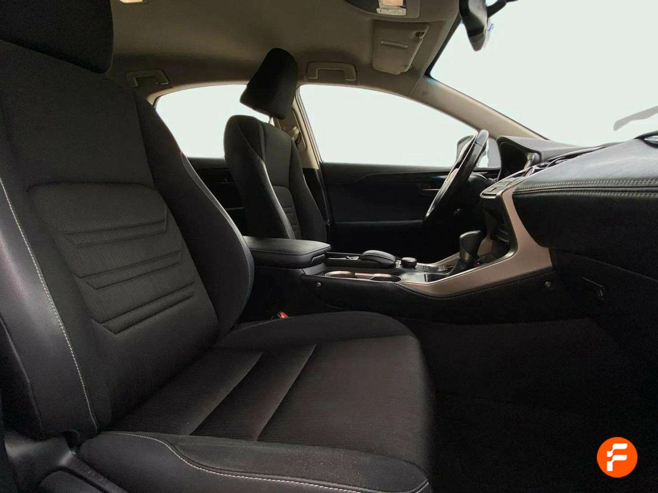Foto Lexus NX 11