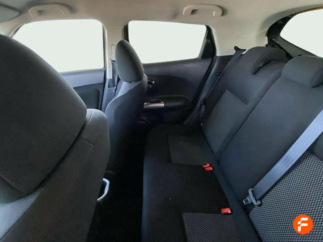 Foto Nissan Juke 12