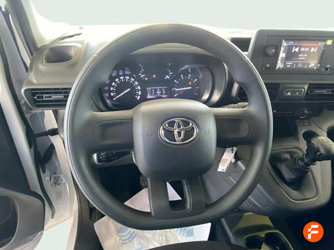 Foto Toyota Proace 9