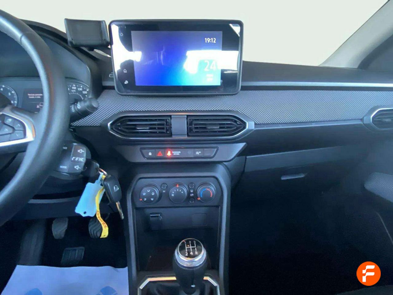 Foto Dacia Sandero 8