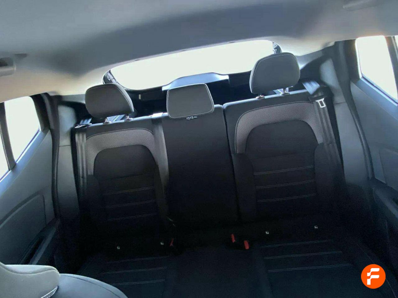 Foto Dacia Sandero 13