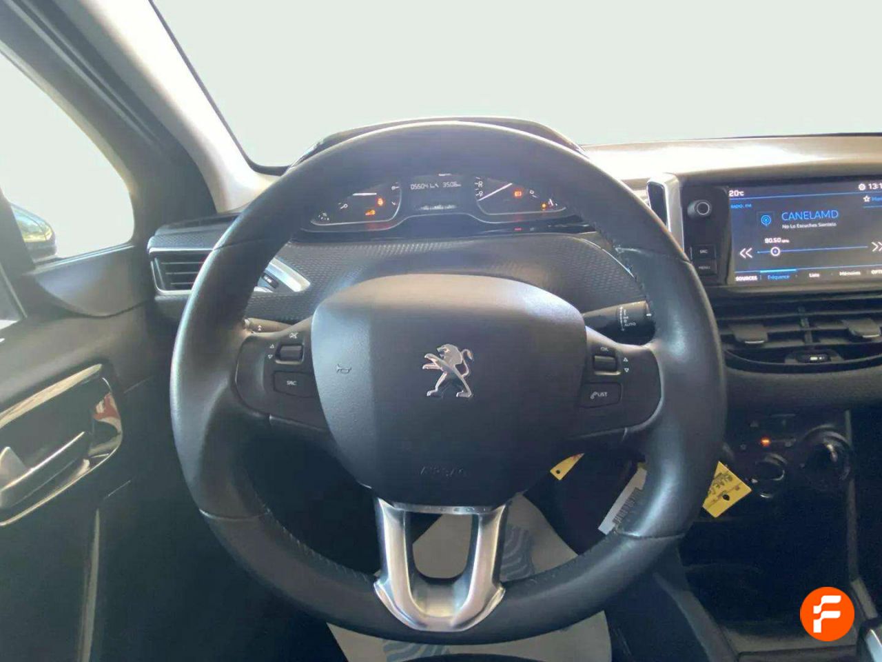 Foto Peugeot 208 10
