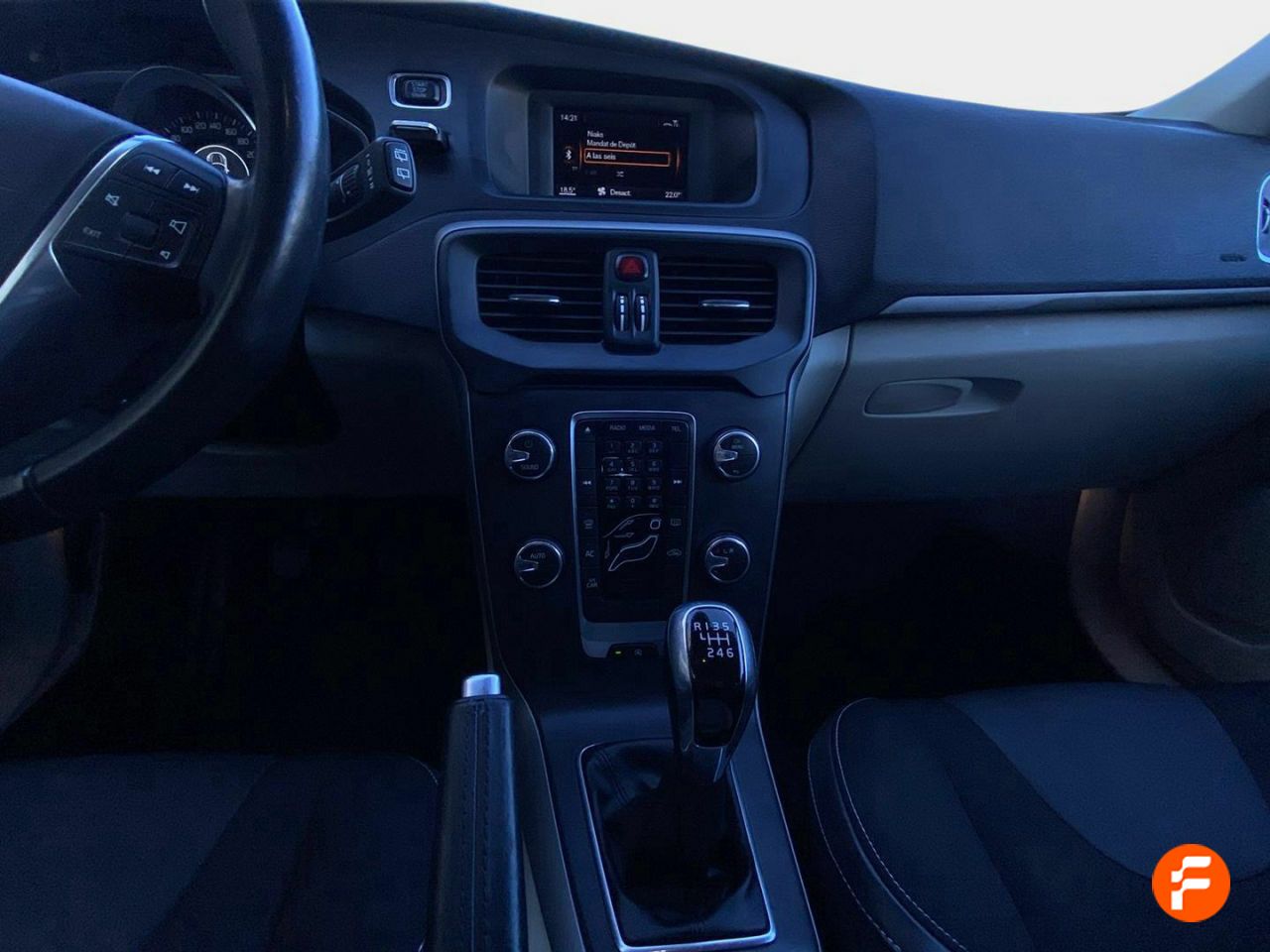 Foto Volvo V40 11