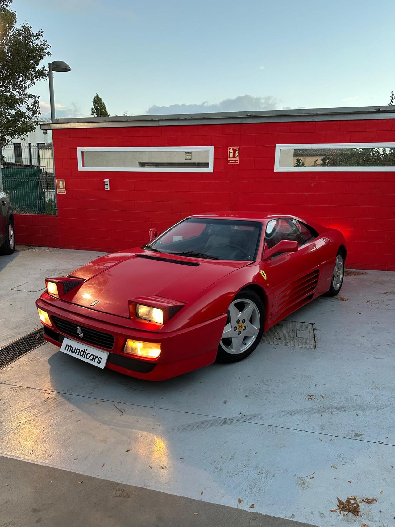 Foto Ferrari 348 4