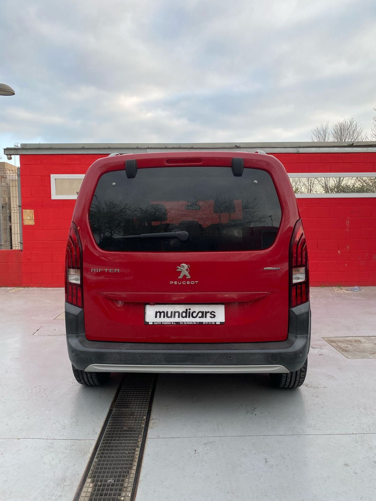 Foto Peugeot Rifter 10