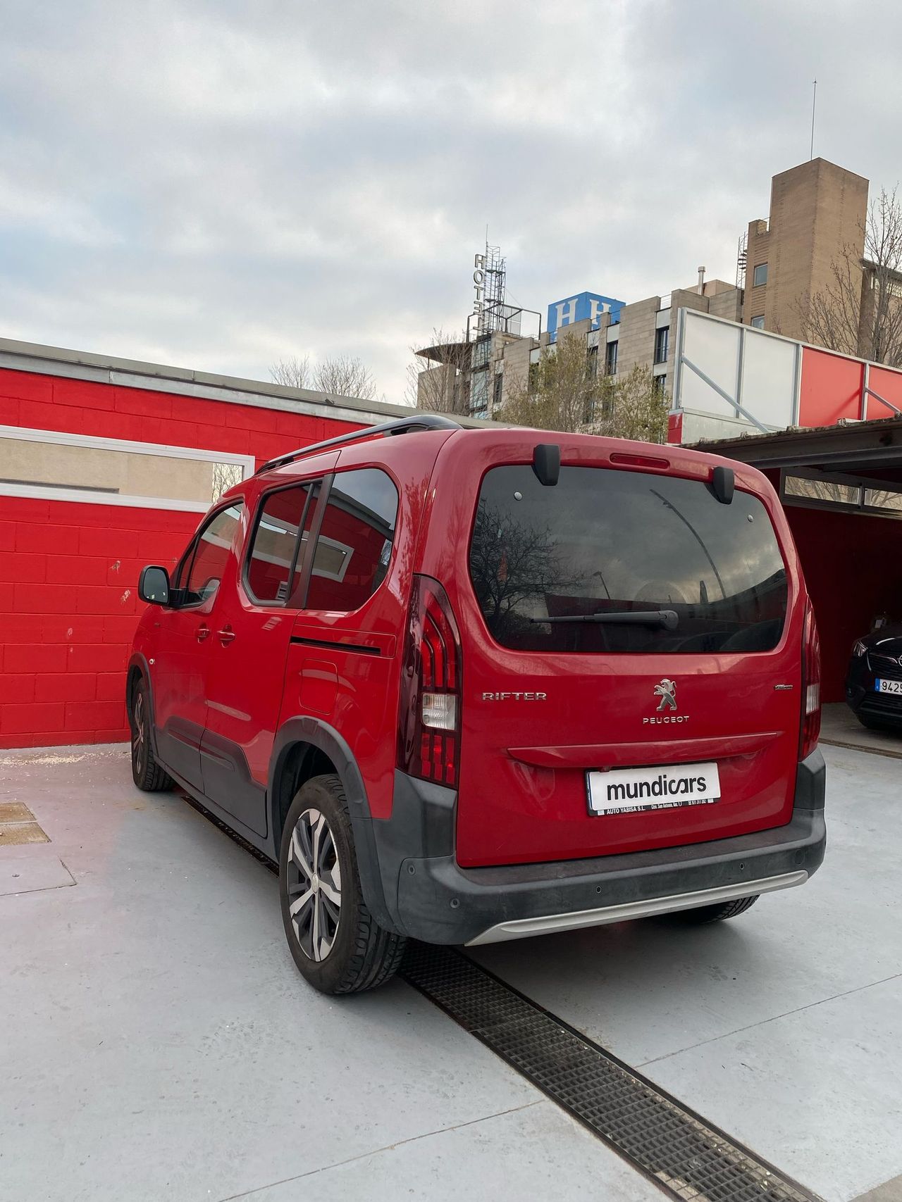 Foto Peugeot Rifter 11