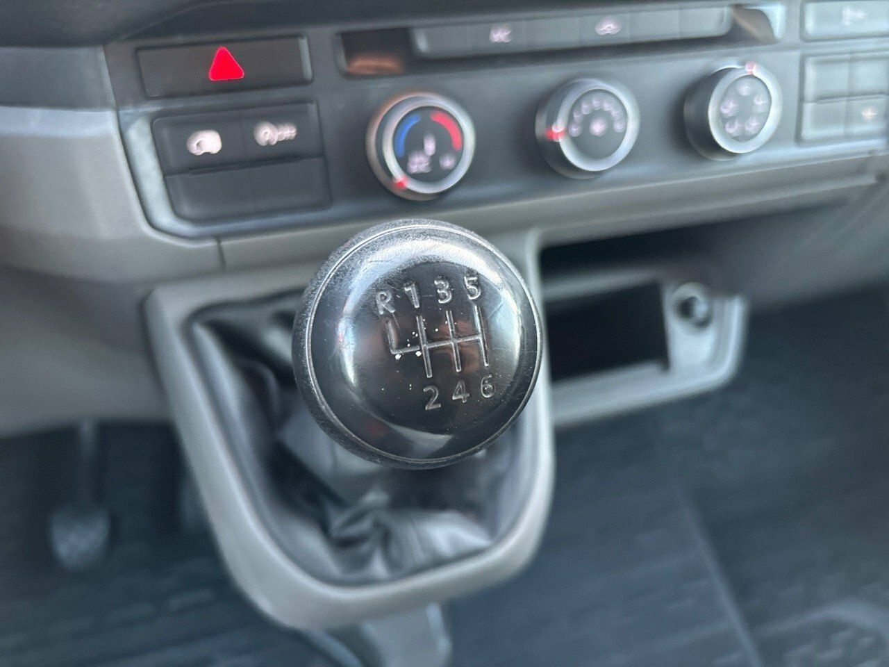 Foto Volkswagen Crafter 13