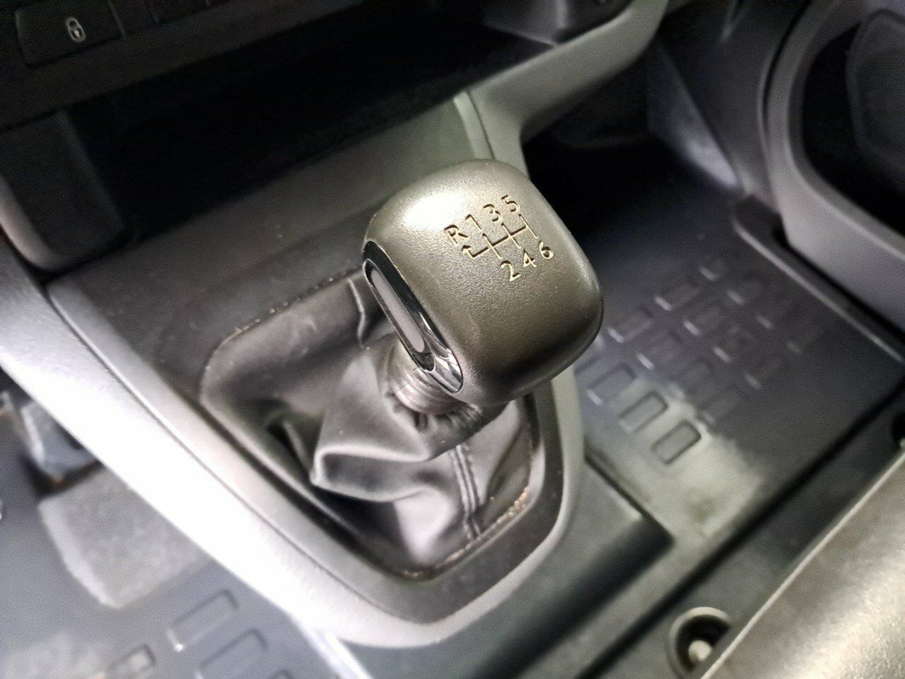 Foto Peugeot Expert 12