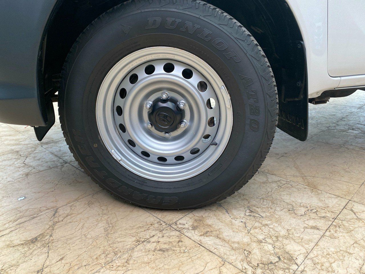 Foto Toyota Hilux 13