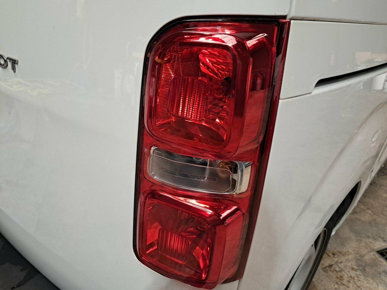 Foto Peugeot Expert 18