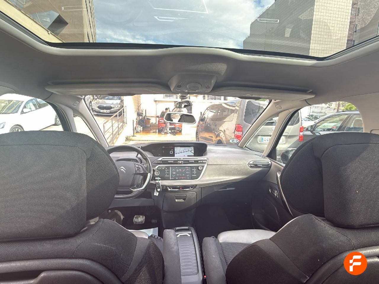 Foto Citroën Grand C4 Picasso 16