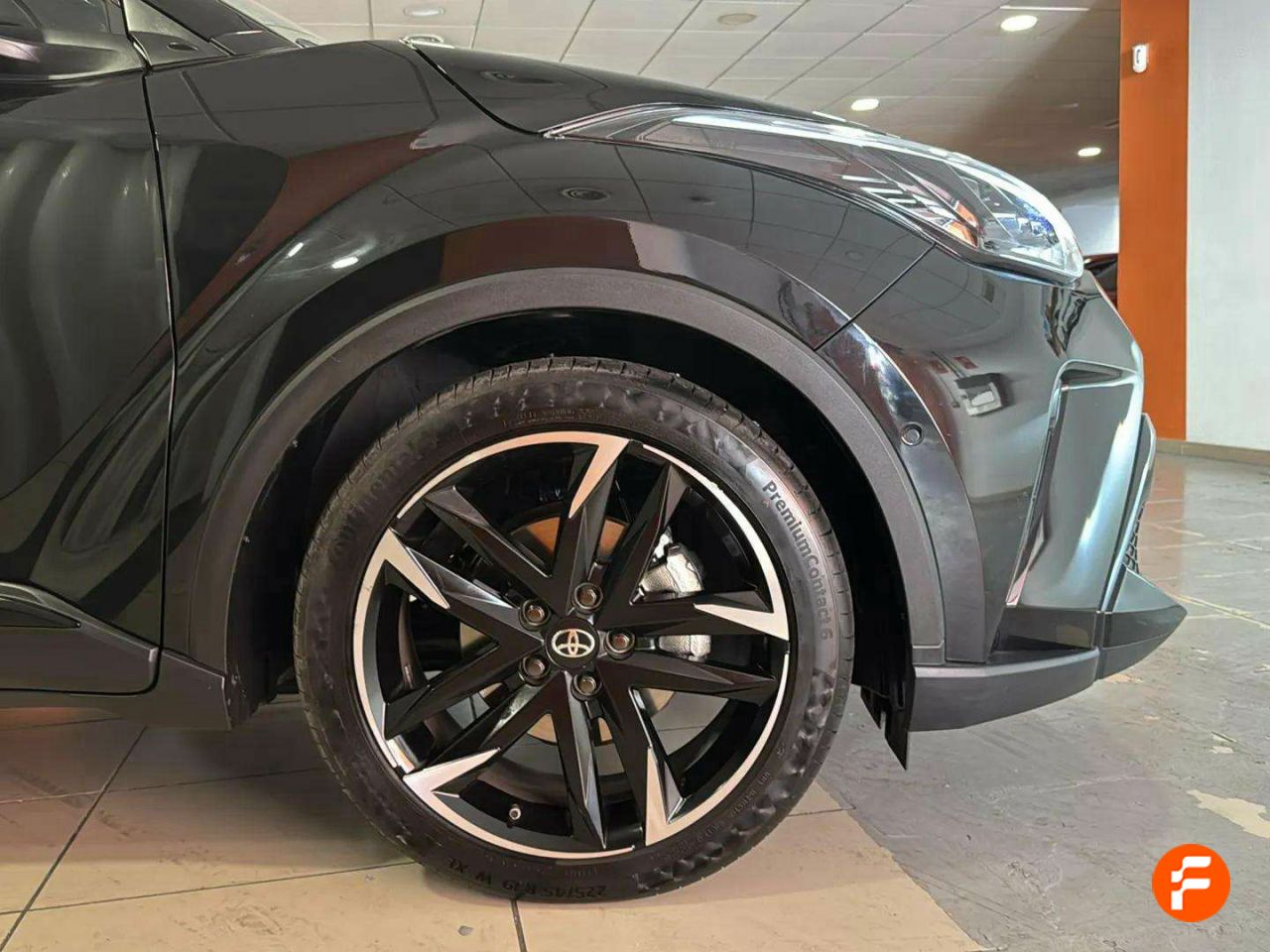 Foto Toyota C-HR 8