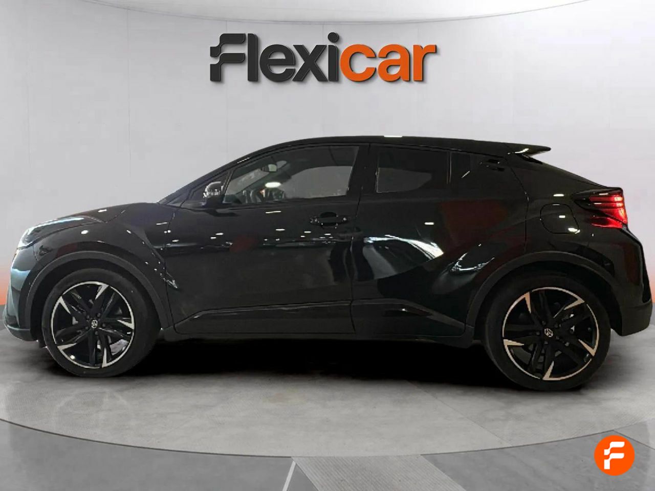 Foto Toyota C-HR 4