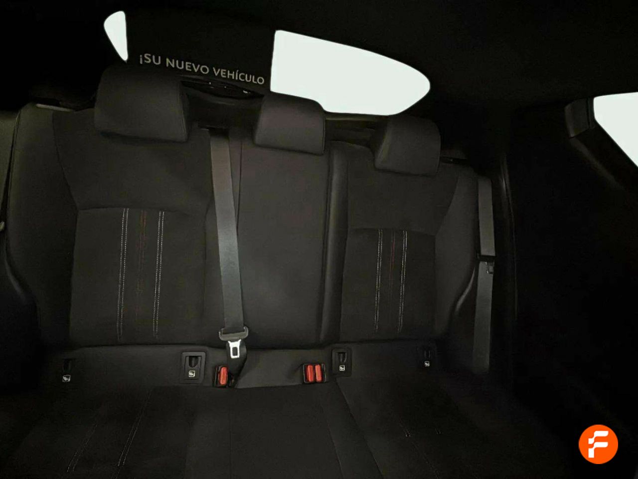 Foto Toyota C-HR 15