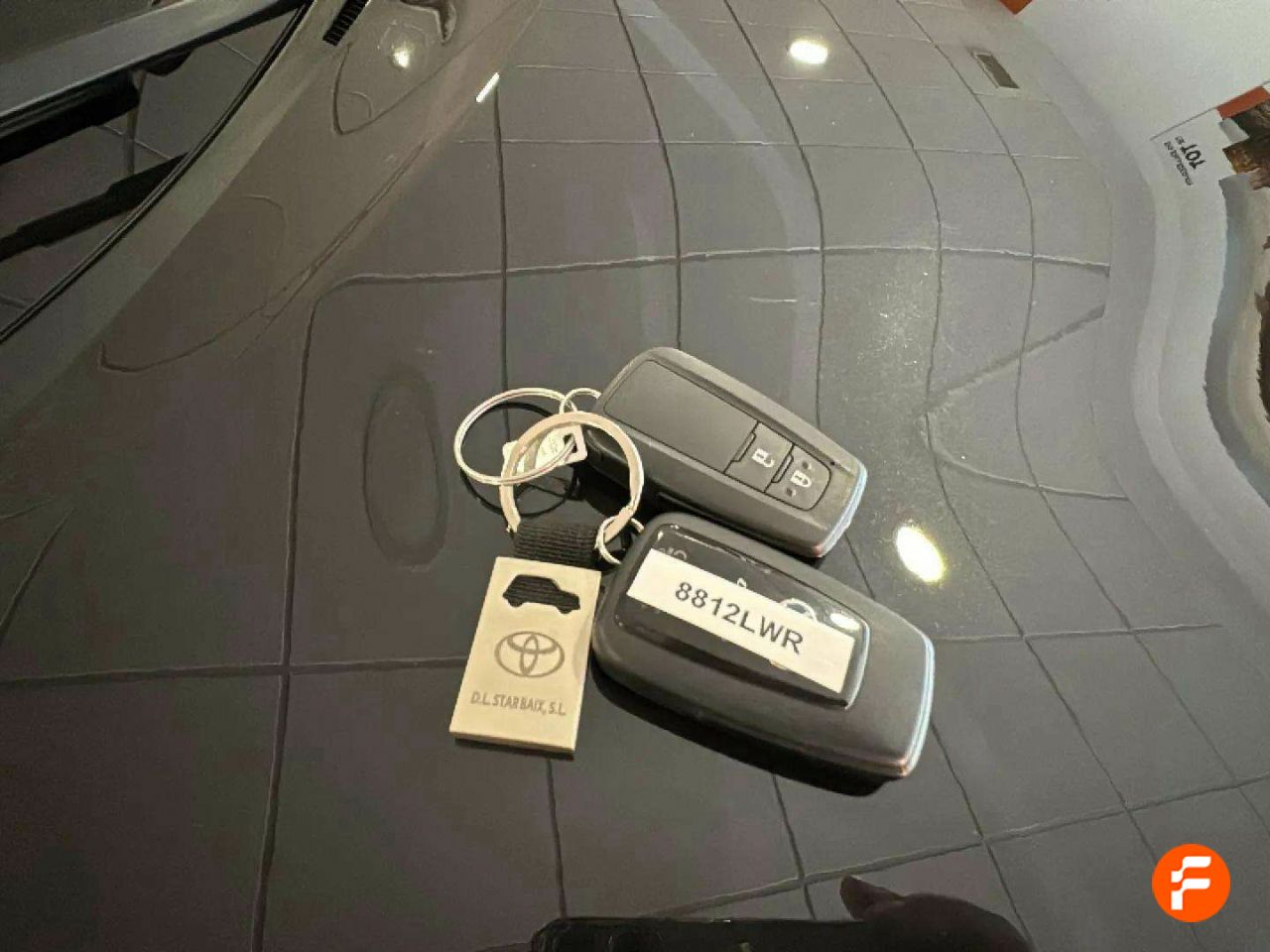 Foto Toyota C-HR 16