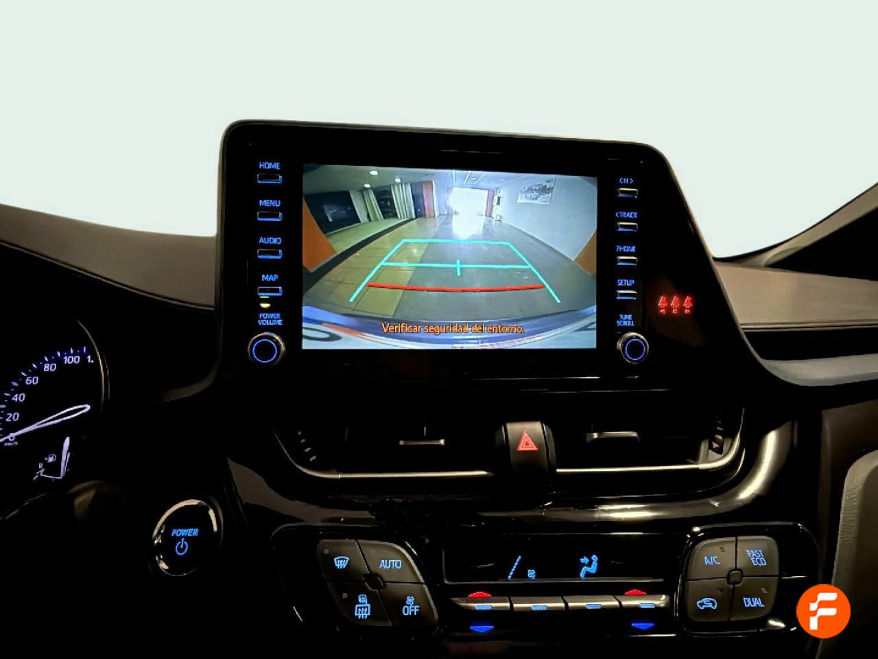 Foto Toyota C-HR 17