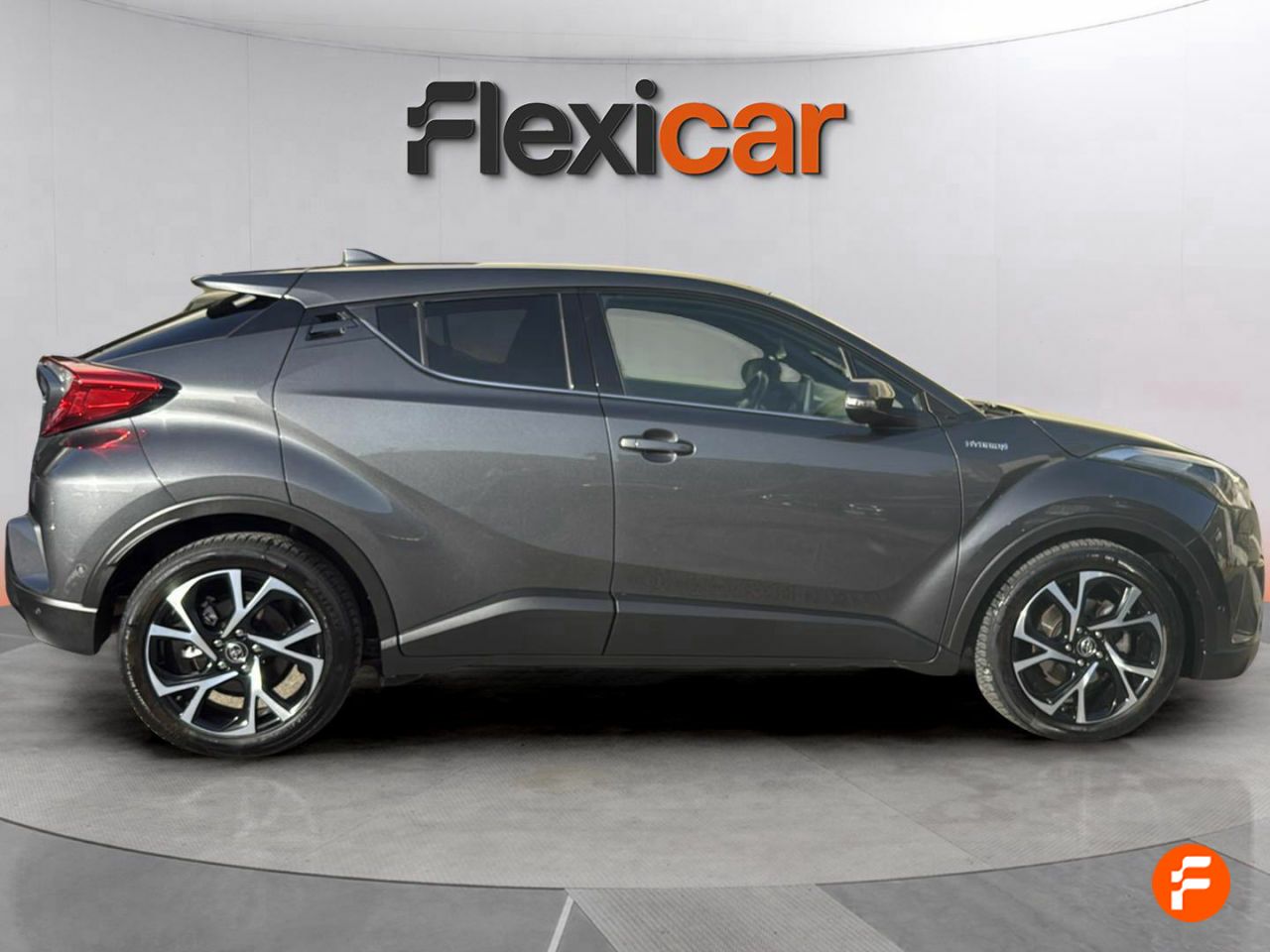 Foto Toyota C-HR 4