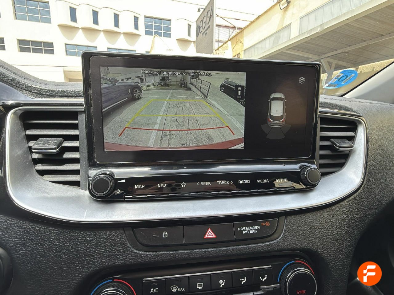 Foto Kia XCeed 14