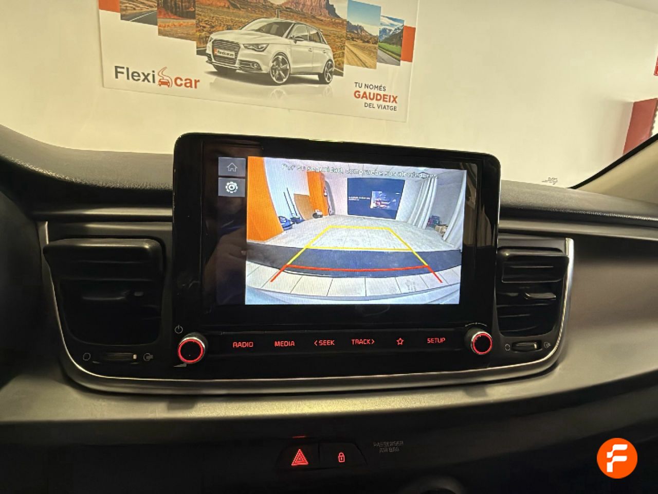 Foto Kia Rio 13