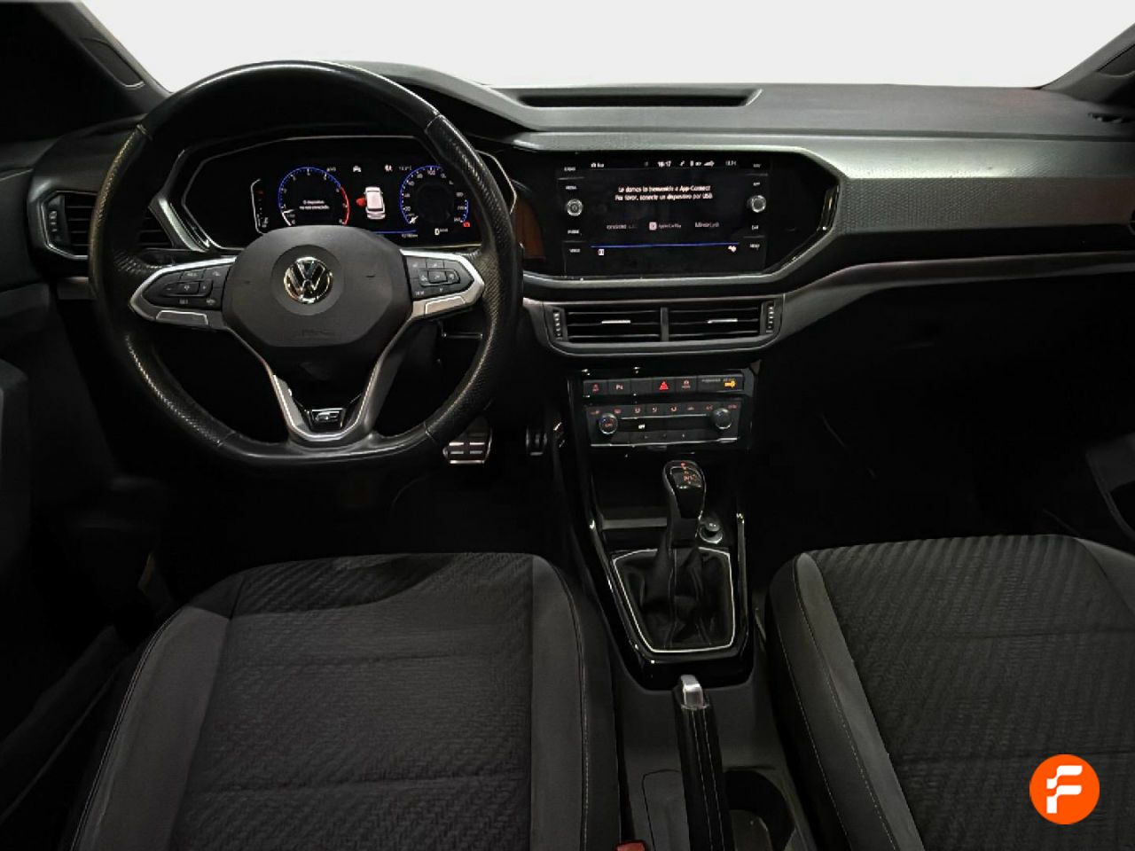 Foto Volkswagen T-Cross 11