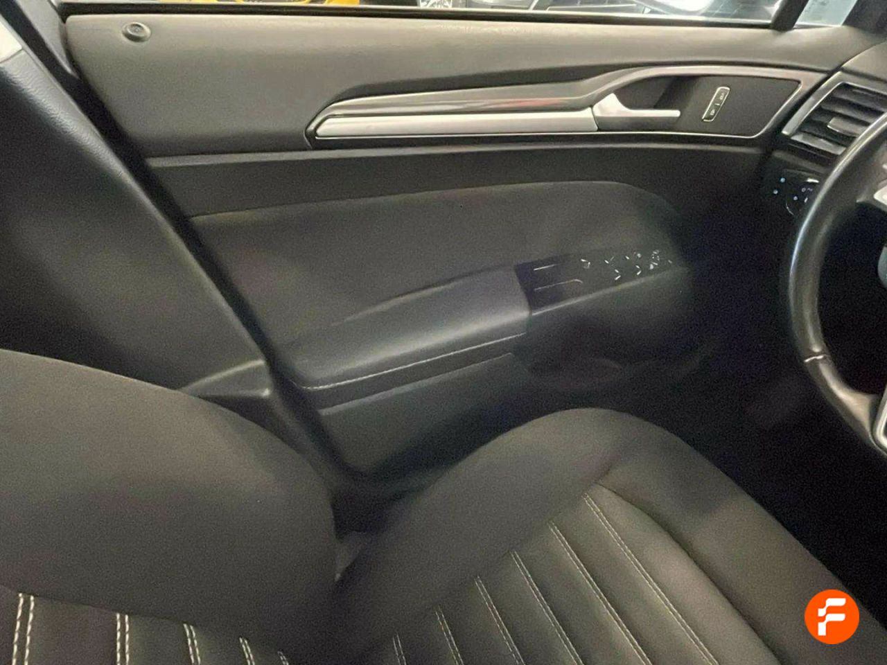 Foto Ford Mondeo 23